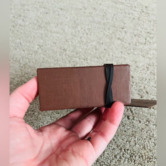 ✨ Authentic LOUIS VUITTON Drawer Box w/ Inserts ✨ - Picture 3 of 10